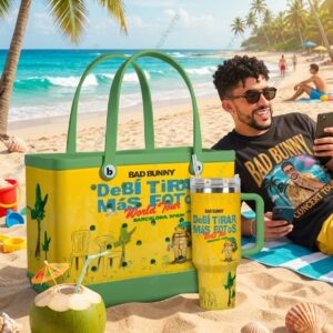 Bad Bunny DeBI  Tirar Mas Fotos Rubber Beach Bag