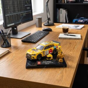 Kyle Busch Legacy In My Memory 2026 Building Block Set 2