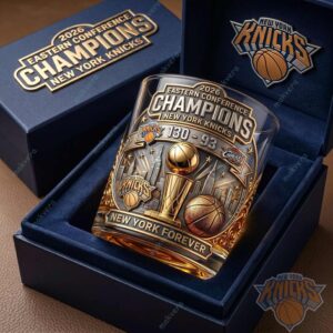 New York Knicks Eastern Conference Champions Whiskey Glass